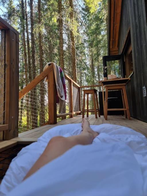Hotel Treetop Ekne - Hytte I Skogen Med Hengebru à Levanger Extérieur photo
